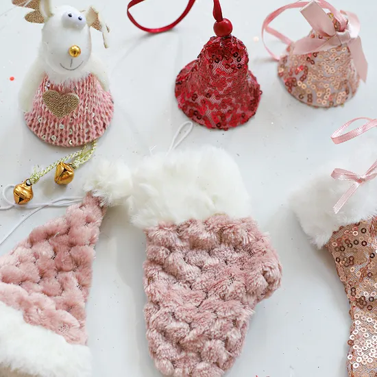 Christmas Mini Scarf Hat Decoration Doll Clothes Accessories Miniature Christmas Party Decorations Knitted Mini Santa Hat 